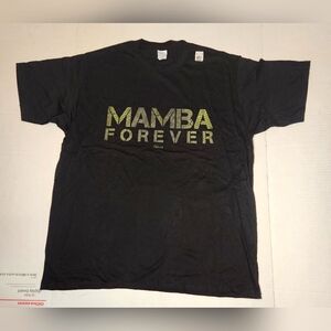 BASKETBALL HOOP CHAMPION MAMBA MOTIVATION T-Shirt IN (XL)
